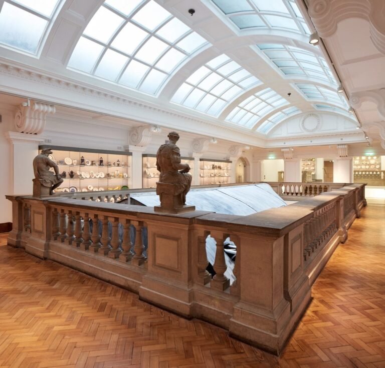 Glynn Vivian Art Gallery presents Cliffs, Coves and Cockles: Picturing Gower