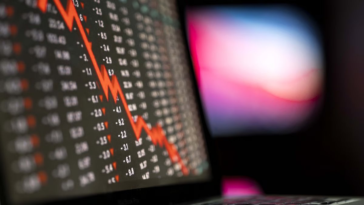 Bajaj Finance shares crash 8% after Q2; here’s why