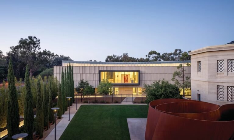 Why US universities are investing in their art museums – The Art Newspaper