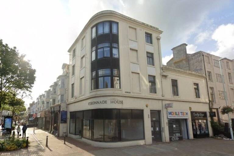 Art gallery seeks to expand into former restaurant building